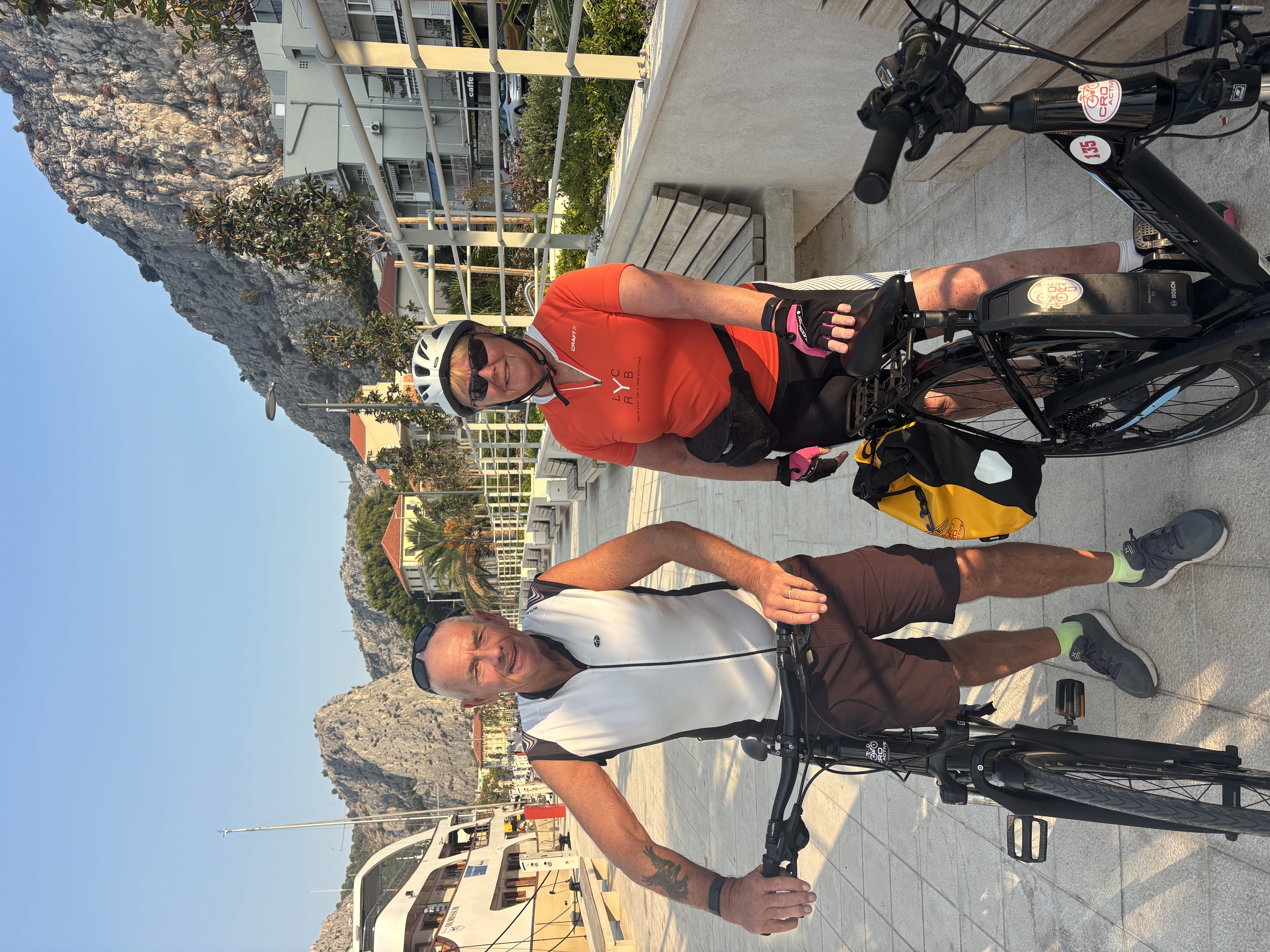 Split southern route cycle 2/8-9/9