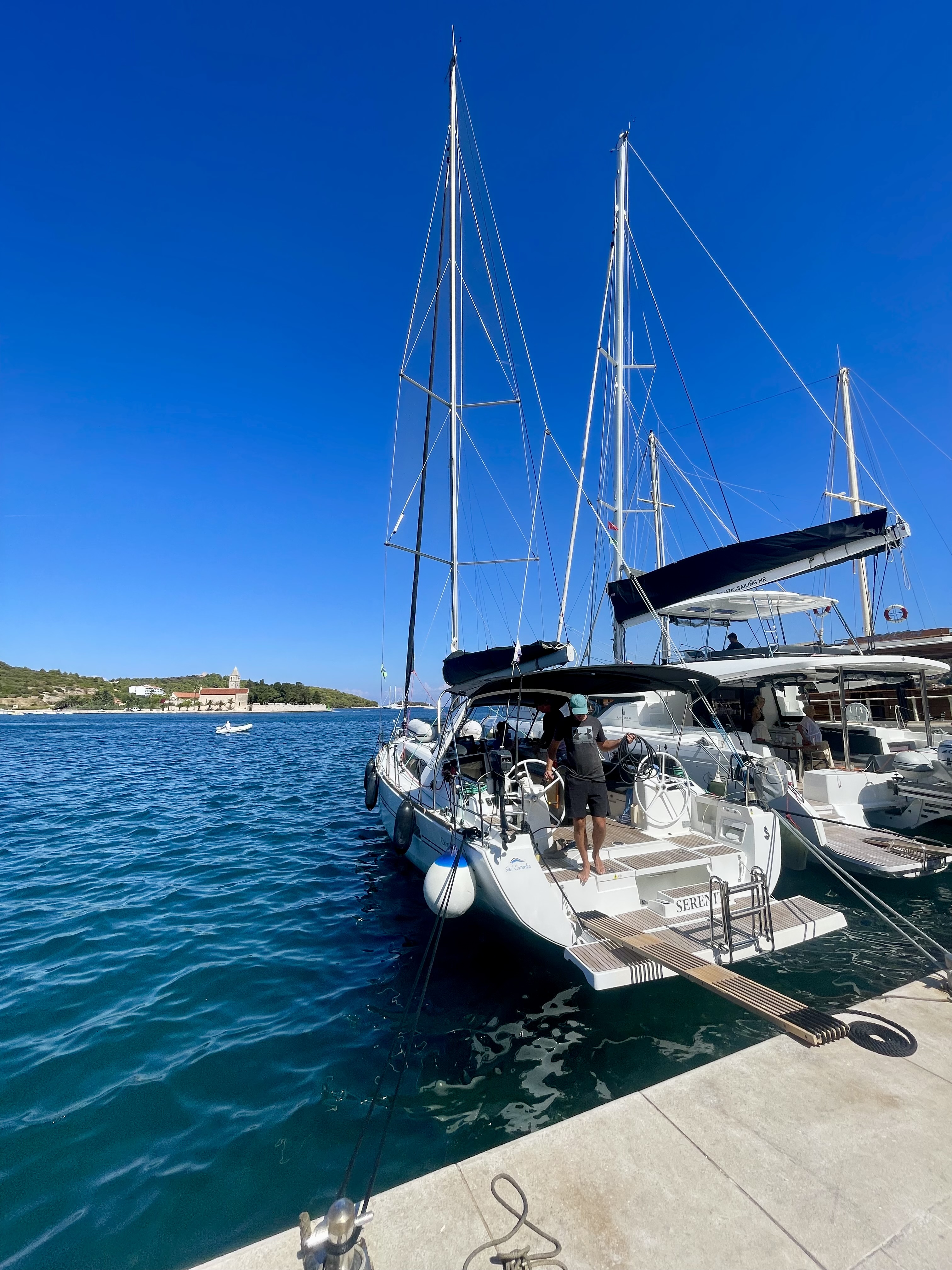 Spectacular Dalmatian Serenity sailing