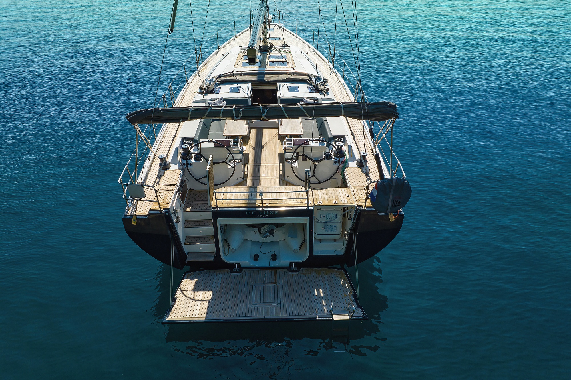 Bavaria Cruiser 57 | Be Luxe