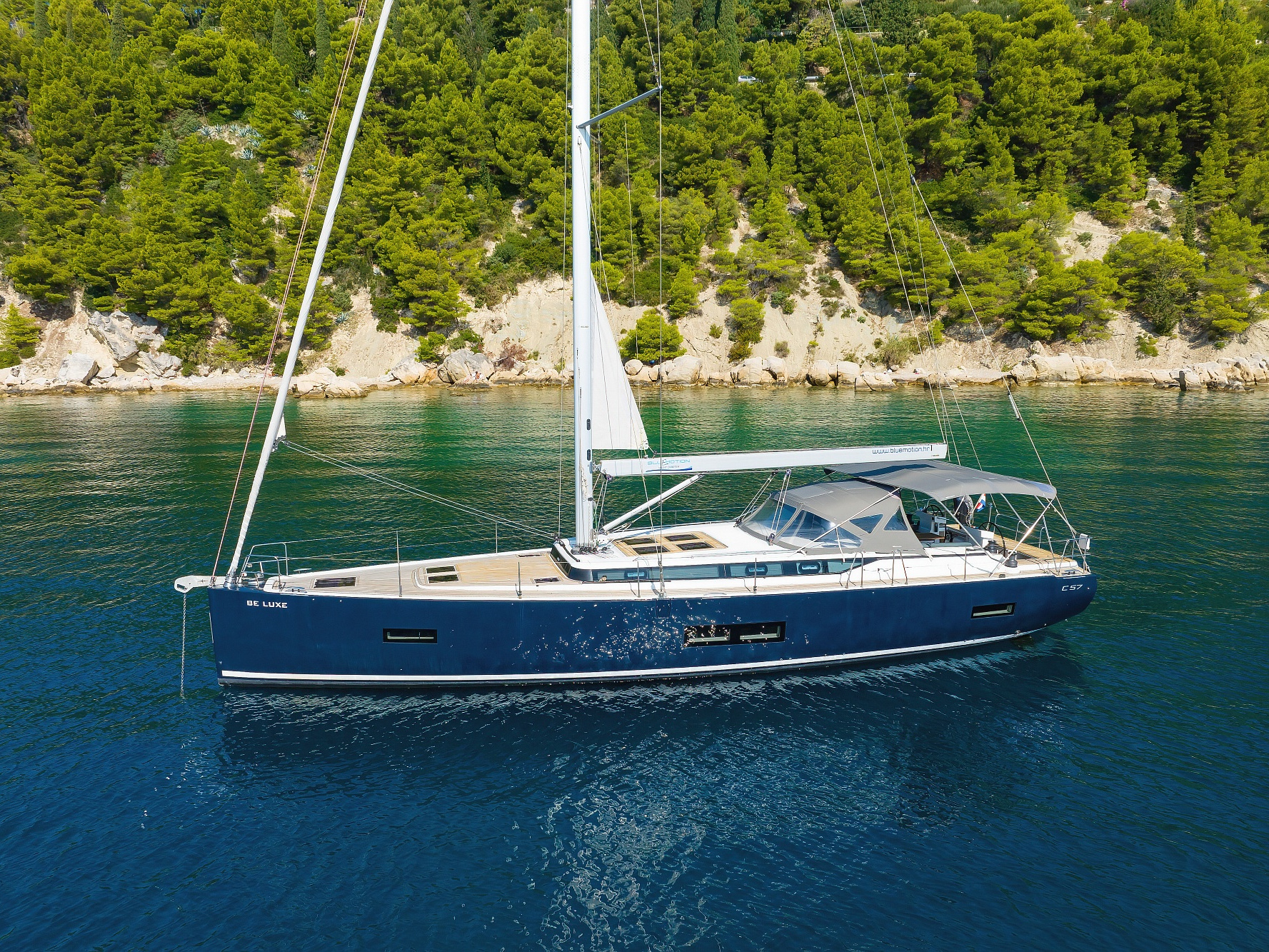 Bavaria Cruiser 57 | Be Luxe