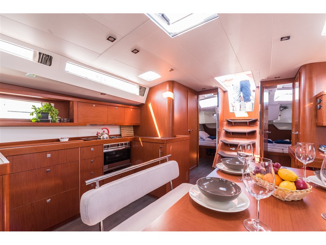 Oceanis 48 | Flou