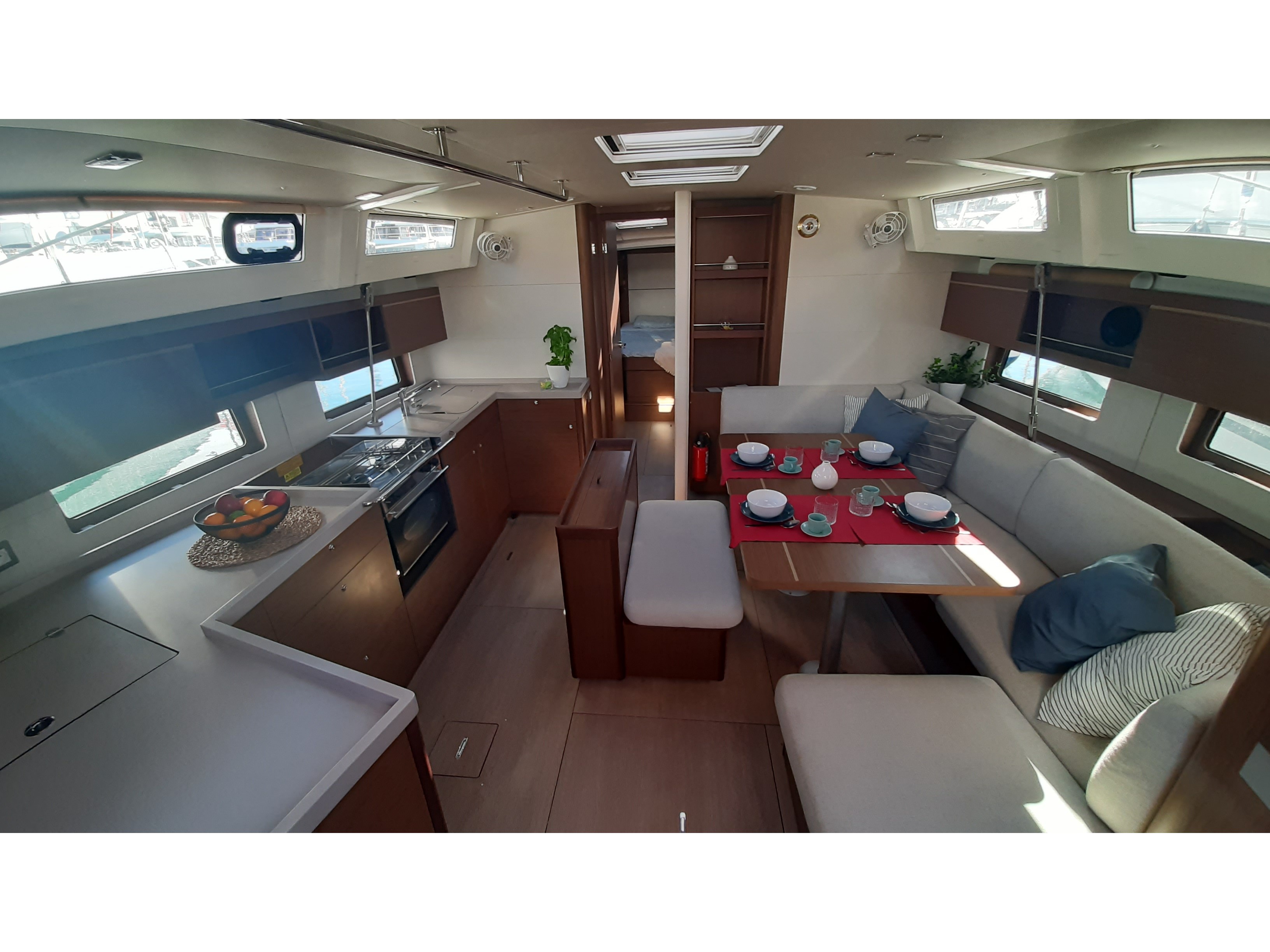 Oceanis 46.1 | Olma
