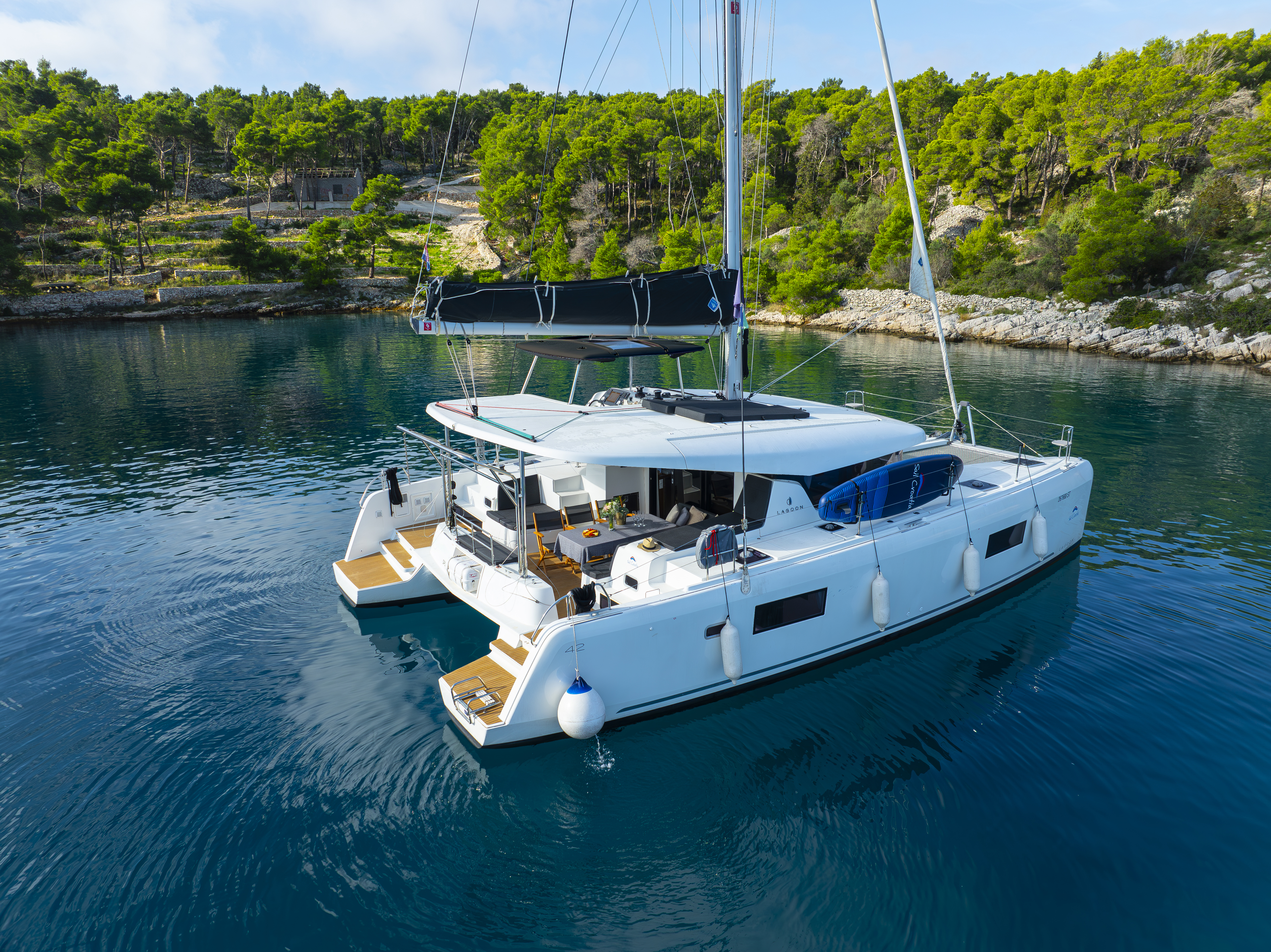 Lagoon 42 | Kingfisher