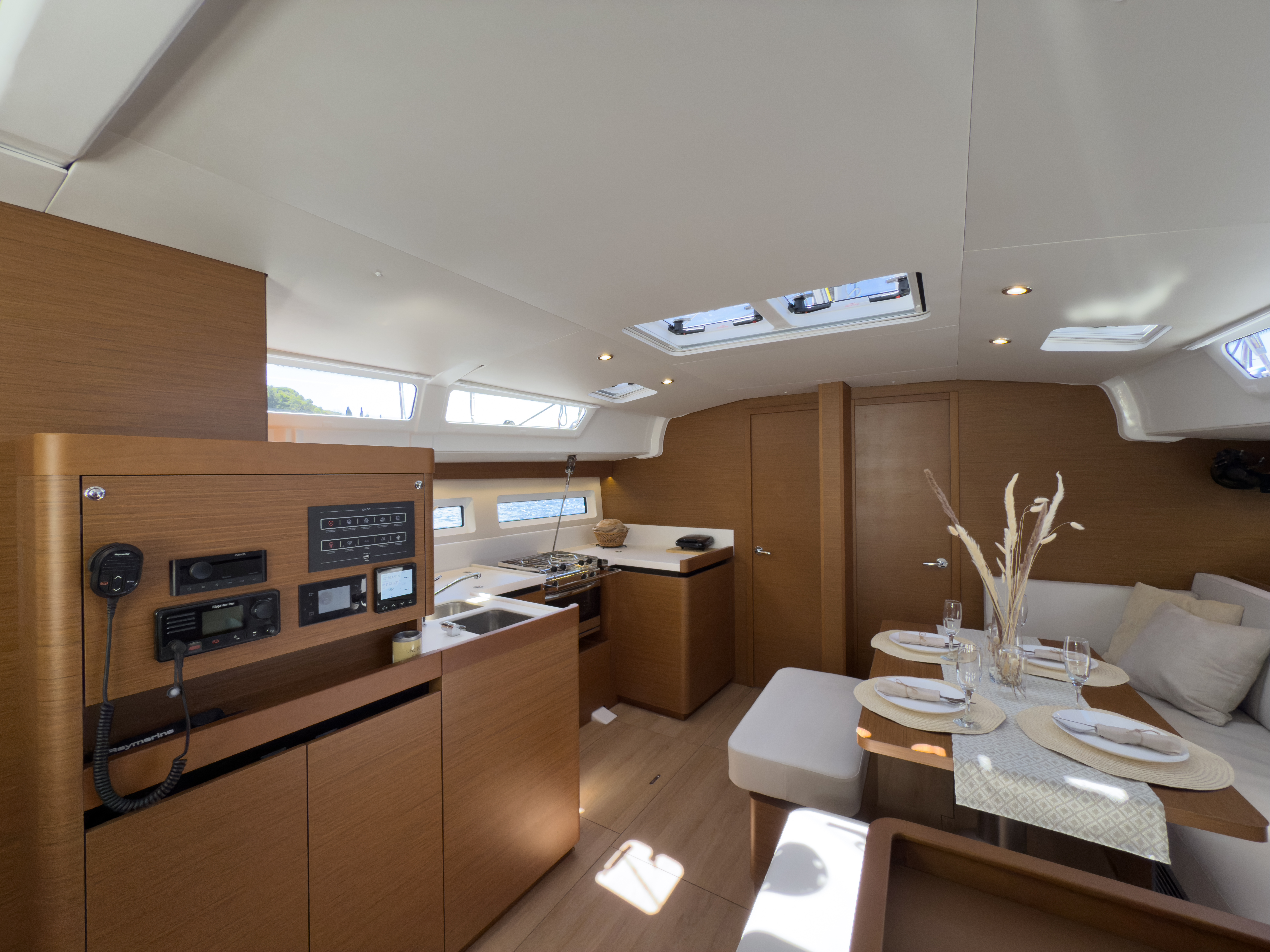 Sun Odyssey 490 | Seven