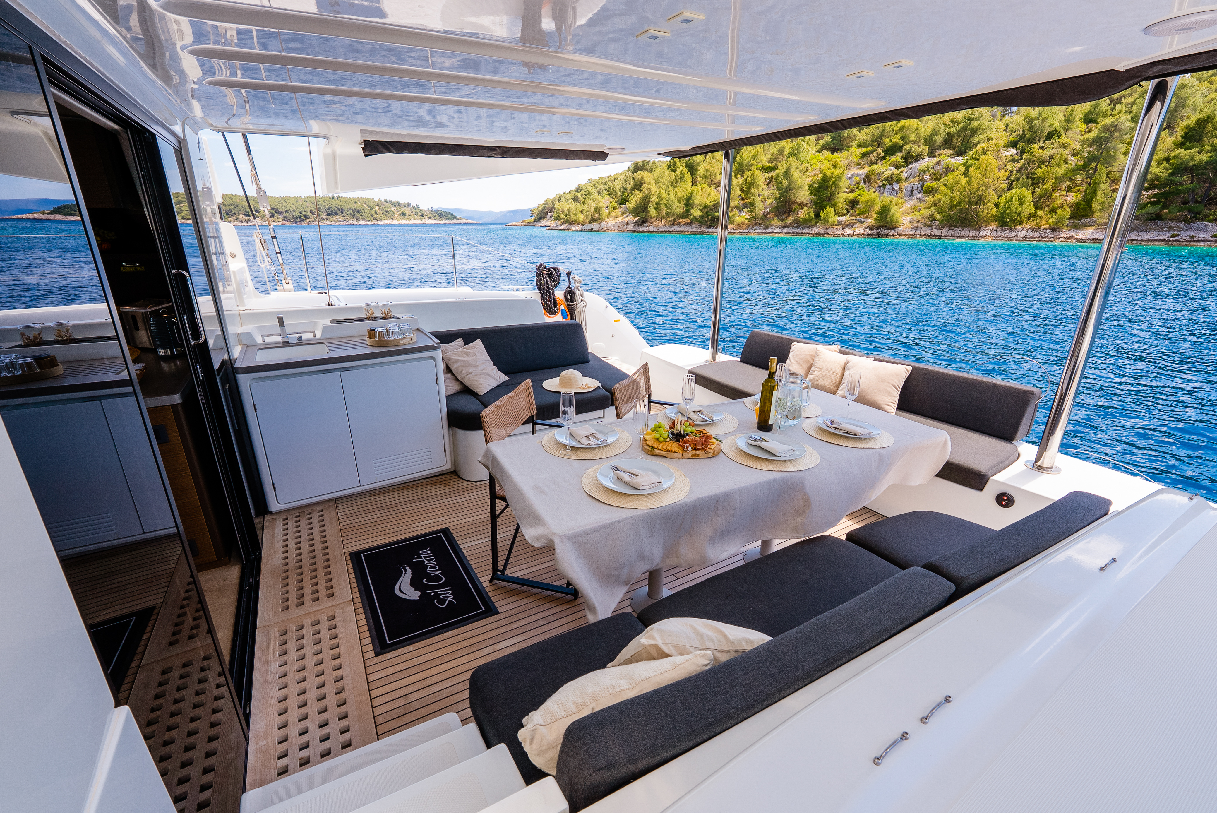 Lagoon 50 | Spellbound
