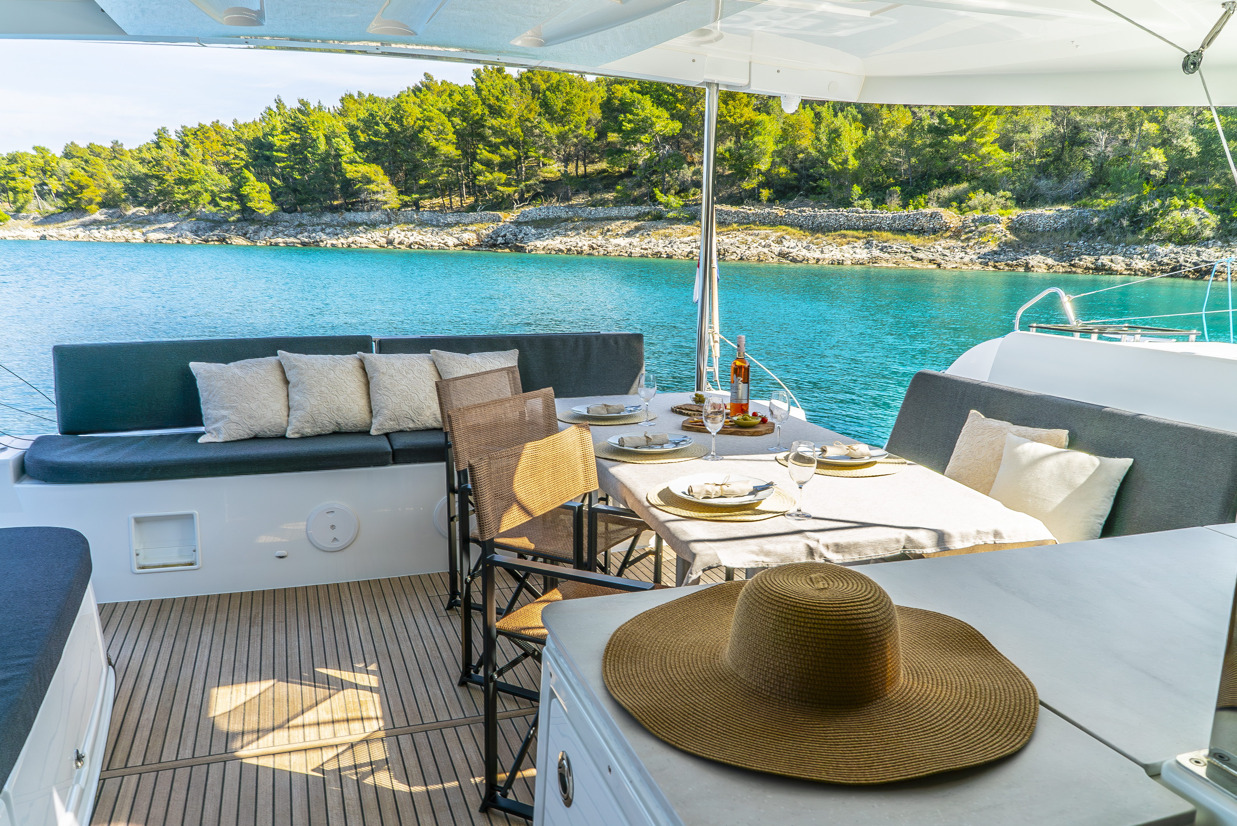 Lagoon 46 | Hound Dog