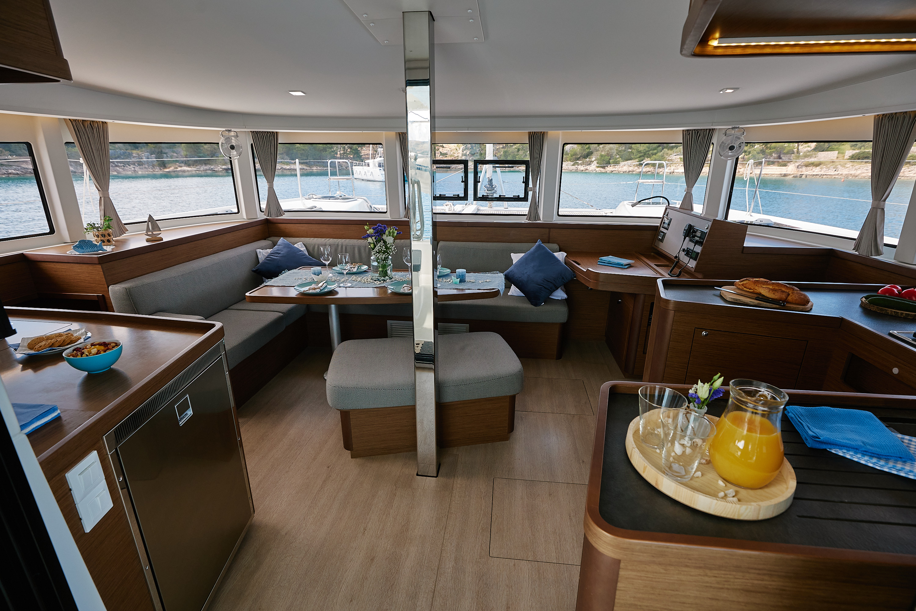 Lagoon 42 | Kingfisher