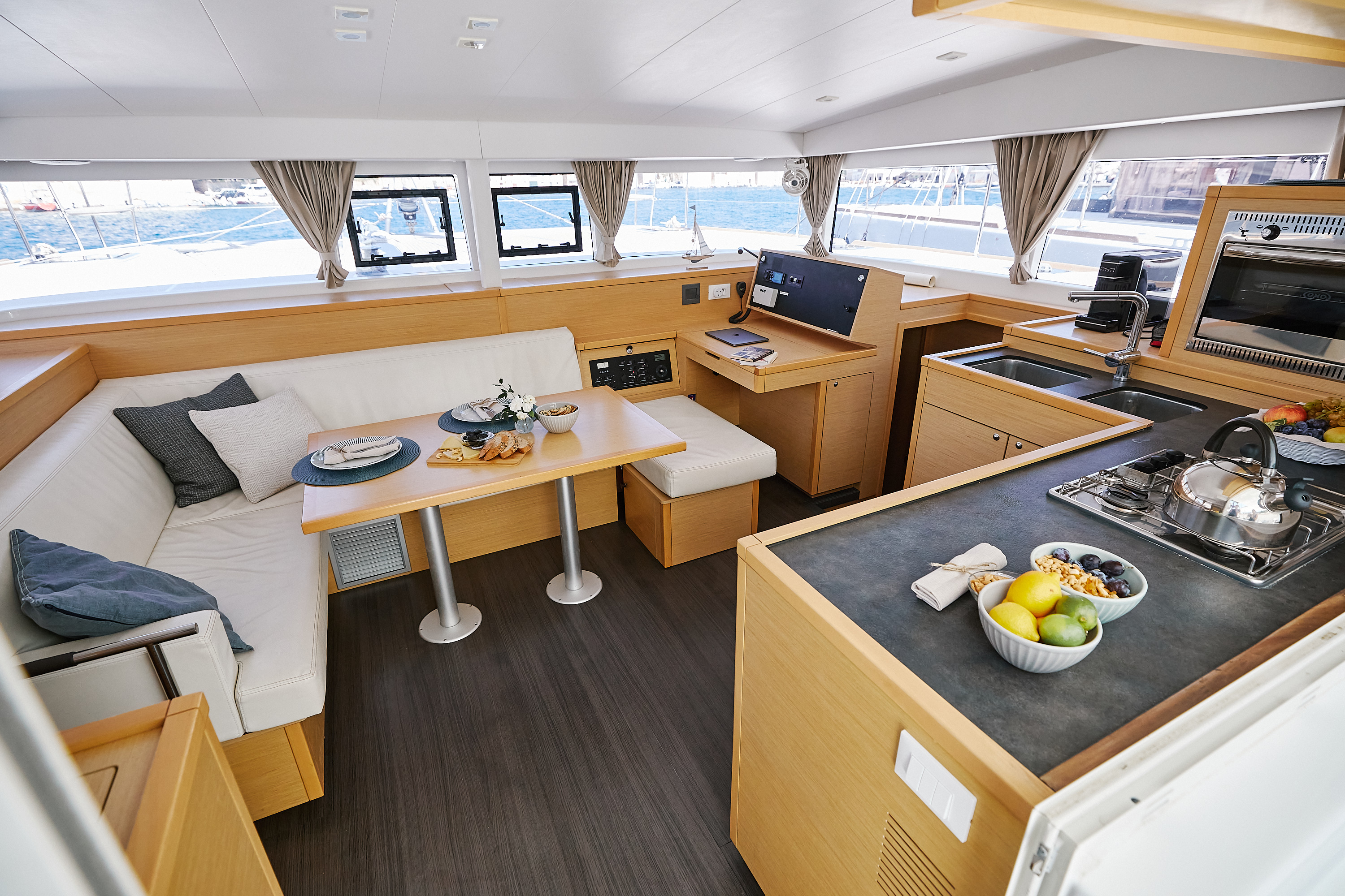 Lagoon 400 S2 | Sundance