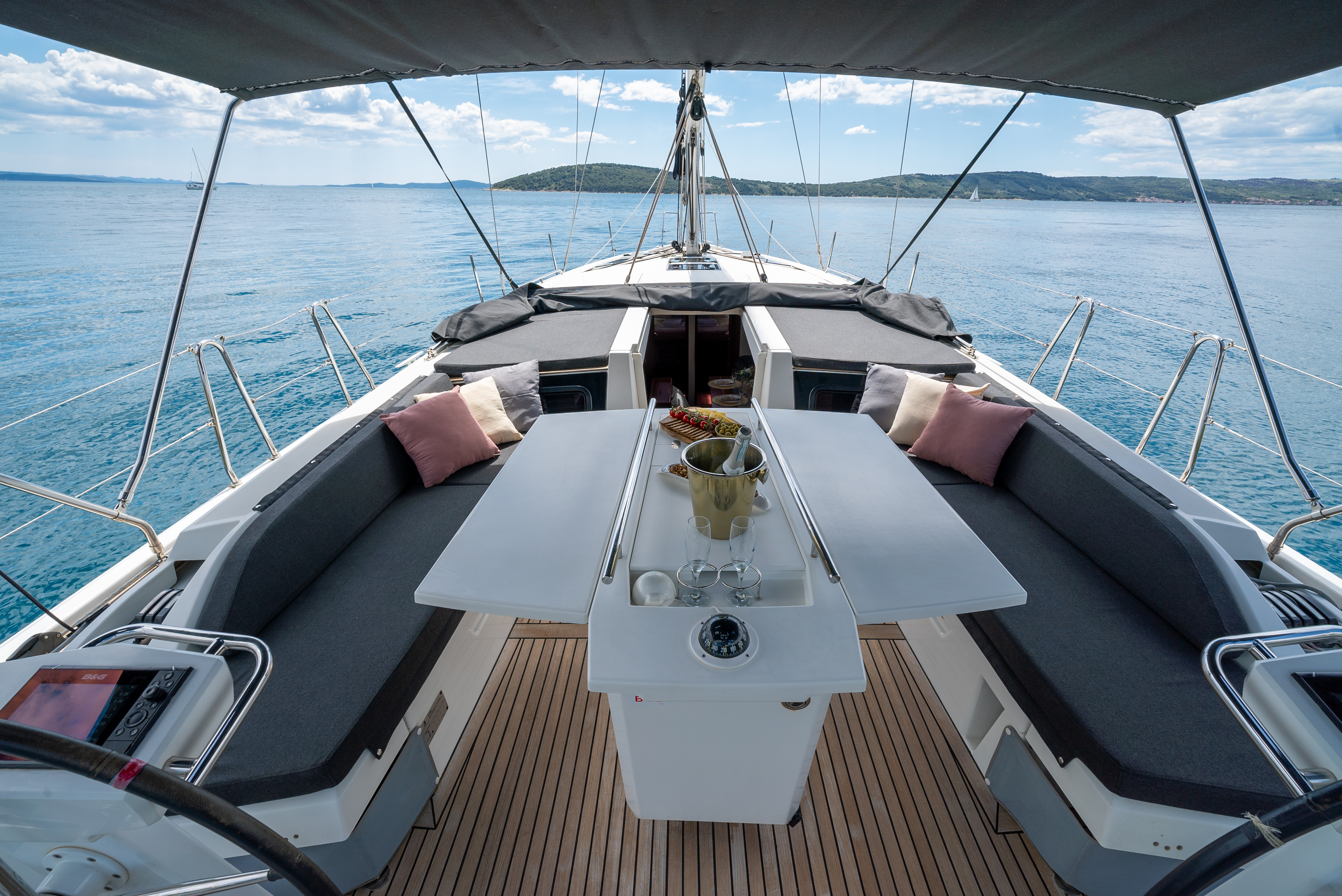 Oceanis 46.1 | Libertine